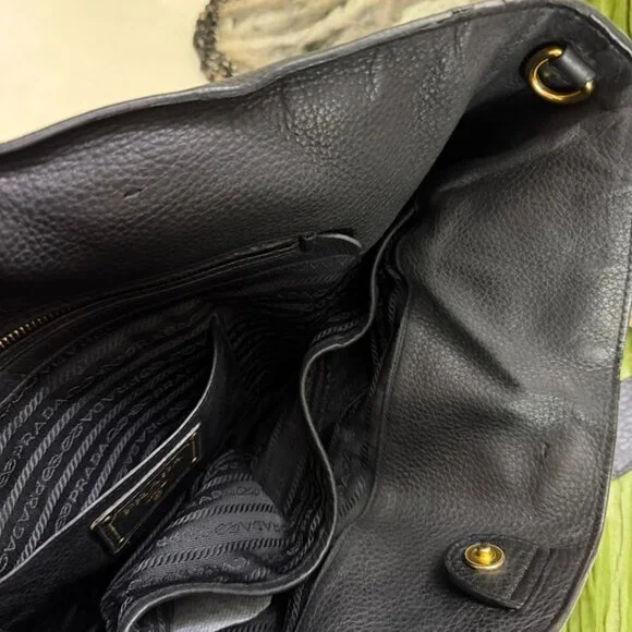 Prada Black Leather Tote Bag Large Shoulder Bag Gold Hardware Authentic - Picture 14 of 15